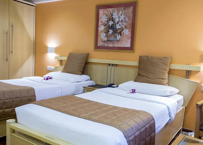 The Royal Orchid Hotel, Chembur