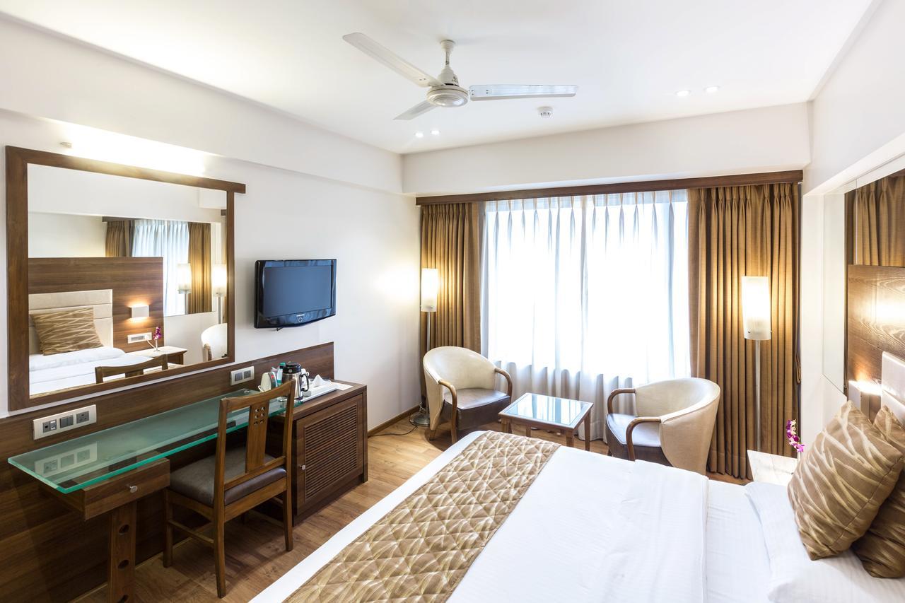 Hotel The Royal Orchid Hotel, Chembur Mumbai